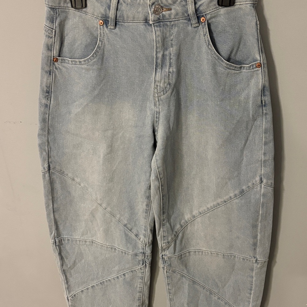 Madden NYC Retro Light Blue Barrel Wide Leg Jeans Streetwear - Picture 2 of 5